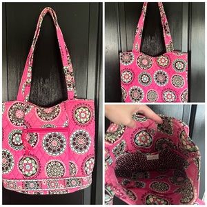 Vera Bradley - Cupcake Pink - Vera Tote Bag